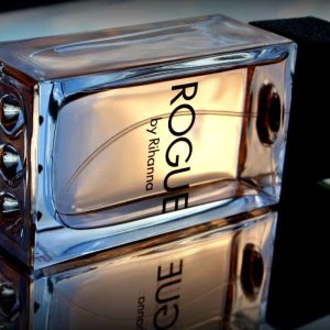 عطر ادکلن ریحانا روژ اصل | Rihanna Rogue 125ml
